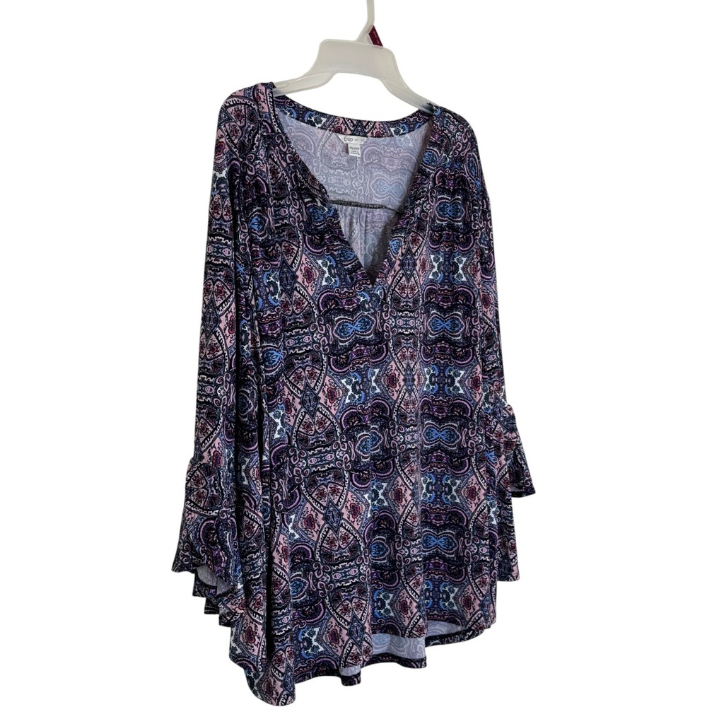 Cato Plus Size 26 28W Paisley Bell Sleeve V Neck Blouse Top Kightweight Casual - Picture 5 of 12